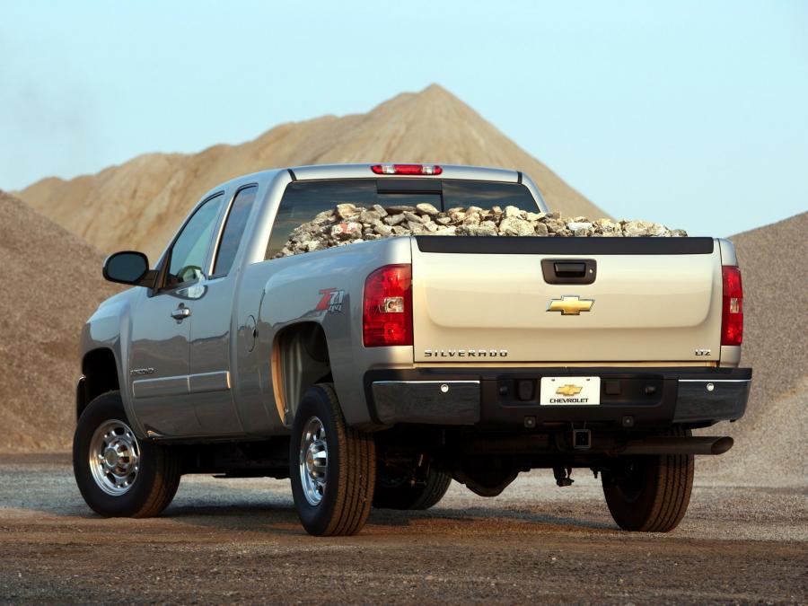  Chevrolet Silverado 2500 HD Z71 Extended Cab 2007 года  (фото 6 из 10)